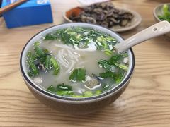 -什家婆乌鸡米线(阳光街店)