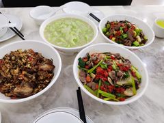 -红色湘菜馆(春风店)