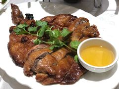 -品悦酒店(三林古镇店)