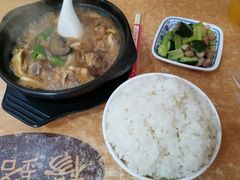 -杨铭宇黄焖鸡(五爱街店)