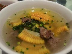 -味上湘菜馆(河马店)