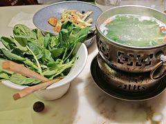 -初蓉丨遇见新川菜(亲贤街荣耀店)