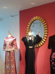 -禾米旗袍妈妈装礼服定制(嘉业国贸店)