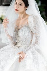 -Renee芮亦婚纱