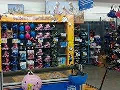 -迪卡侬(顺峰山店)