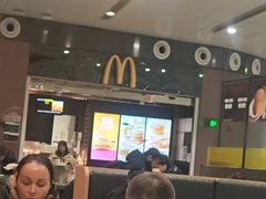 -麦当劳(北京大兴机场二层国内到达(安检外)店)