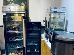 自助取餐区-极有家小鱼小鸡石锅煲(佳兆业店)