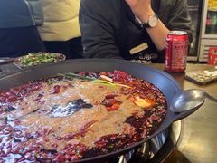 -黄潇洒老火锅(九眼桥宏济巷店)