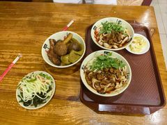 -任记七中刀削面(总店)