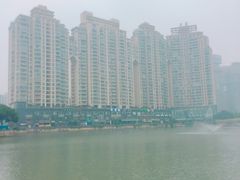 -西北湖绿化广场