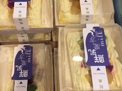 鲜乳魔方-卡滋贝诺(步行街店)