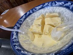 -果松木炭酸菜铜火锅·外婆参鸡汤