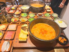 -银米·云南传统过桥米线(双廊黑金冠店)