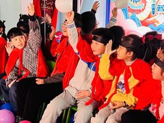 -蓝话筒·少儿成人演讲口才·主持朗诵·戏剧表演(大华第一坊店)