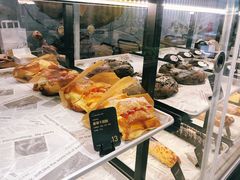 -赛拉维(咸阳财富中心店)