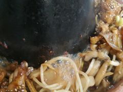 -超越炭火牛蛙火锅鸡(河东店)