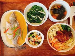 -杰爱月子护理中心