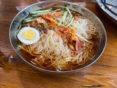 -韩风烤牛肉冷面店