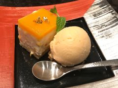 芒果慕斯和冰激凌-Ginza Onodera铁板烧(外滩十八号店)