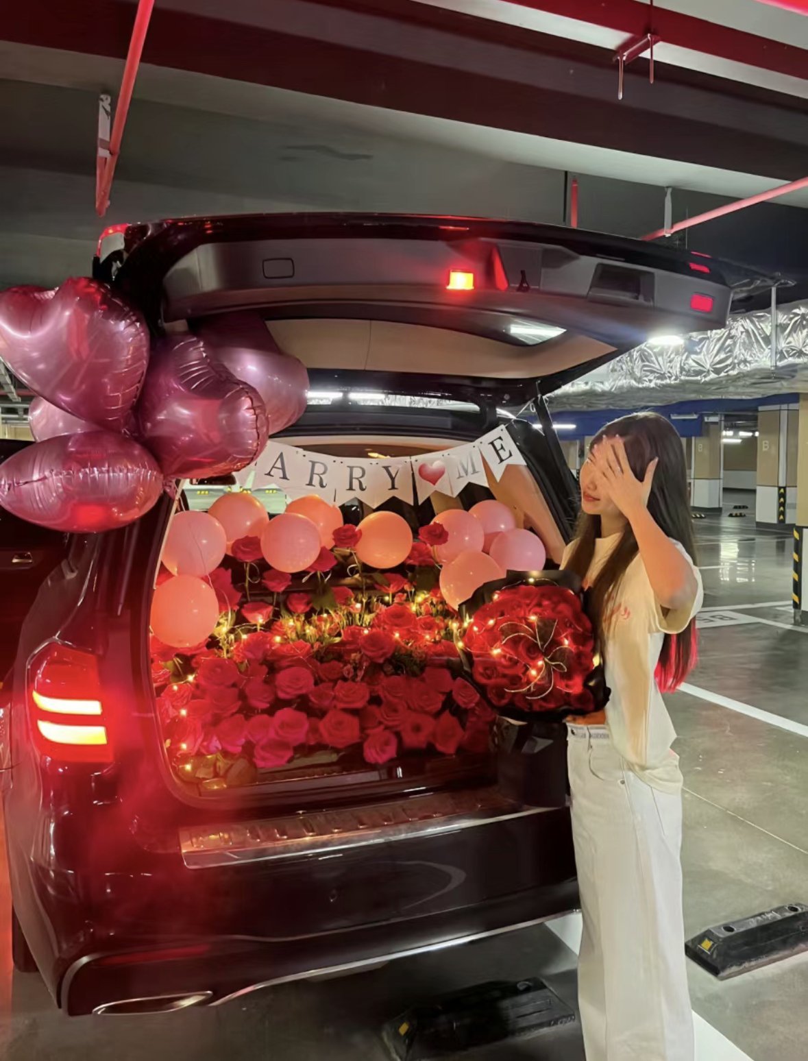 后备箱鲜花表白