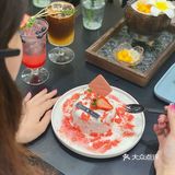 在深圳！这绝美的氛围感才是我要的甜品店