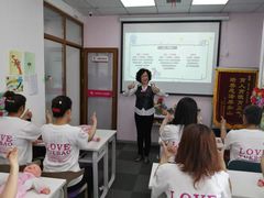 -爱月宝月嫂·育儿嫂(哈尔滨总店)