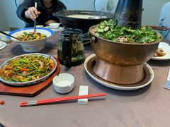 -香山湖家家宴(中山陵店)