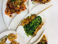 -覃记海鲜美食餐厅