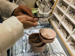 -沫芮眼镜·蔡司官方授权店(人民广场店)