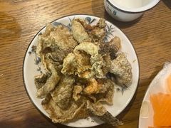 -三文彩虹鳟鱼庄