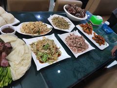 -大城·烧烤海鲜大排档(台东店)