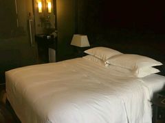 -广州天河希尔顿酒店