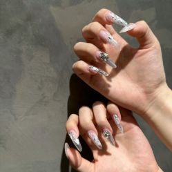 -LILY NAILS美甲美睫