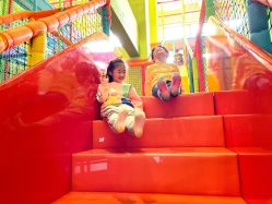 -宝燕乐园(闵行旗舰店)