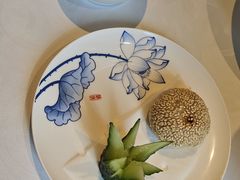 -香山湖家家宴(中山陵店)