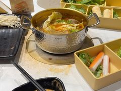 -呷哺呷哺 黄金牧场 (新中关购物中心店)