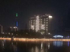 -西北湖绿化广场