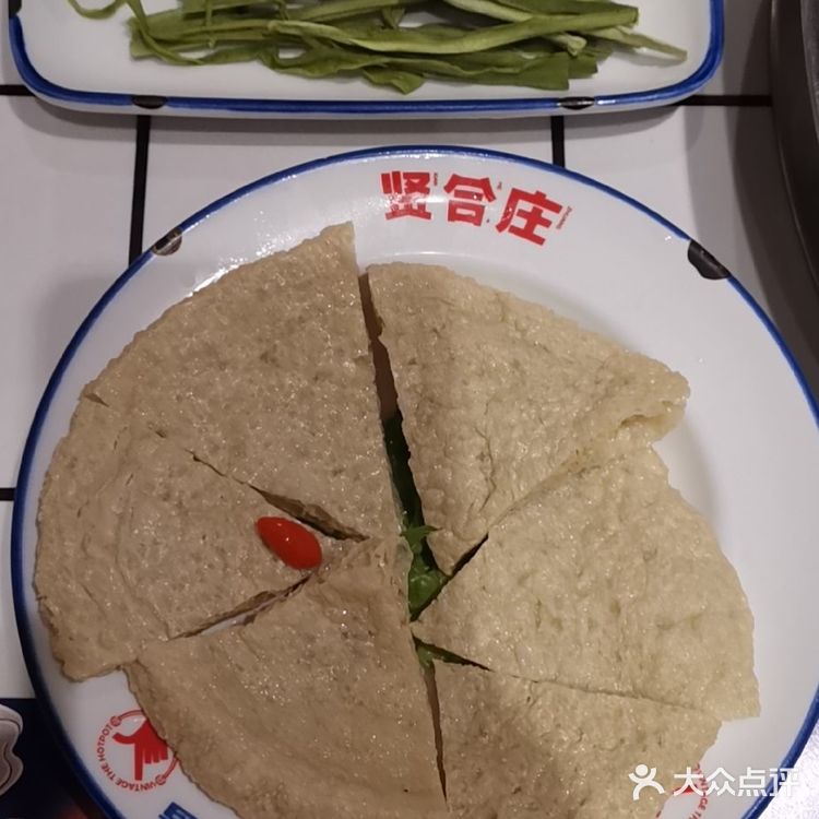 下午3点多拿的号，到了5点准时进入