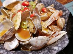 麻辣炒蛤蜊-八月美食小馆(银泰城总店)