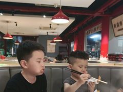 -蜀滋香鲜鱼美蛙火锅(339店)
