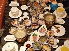 -半岛翡丽海鲜自助餐厅(观风亭店)