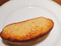 特制蒜香面包-萨莉亚意式餐厅(杭州滨江天街店)