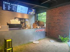 -J Create城市露营咖啡·简餐·宠物(上海动物园店)