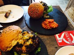 -HIGH FIVE哈福手工汉堡(桂林路店)