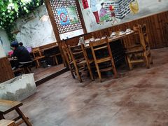 大堂-三里屯土灶炖公鸡地锅鸡(江东店)