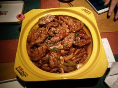 -多嘴超级肉蟹煲(杉杉国潮主题店)