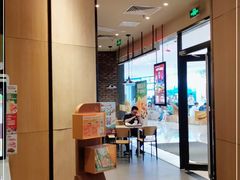 -宝龙城(杭州滨江店)