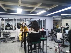 -HG美发设计沙龙