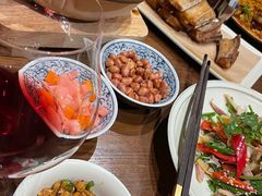 -肆海小川菜酒馆Wine Bistro (青年路店)