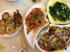 -覃记海鲜美食餐厅